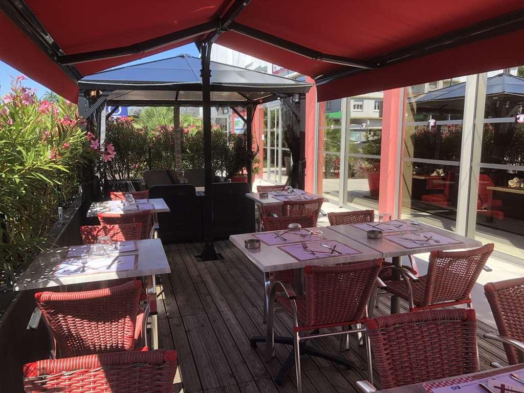 Brit Hotel Brive La Gaillarde - Restaurant La Limousine Malemort Ресторан фото