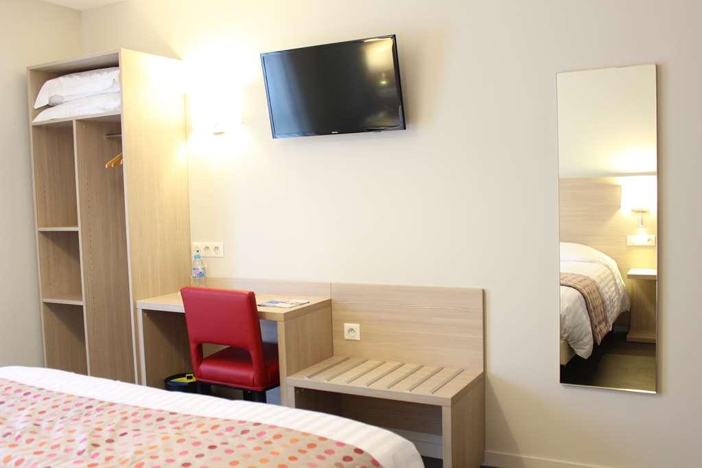 Brit Hotel Brive La Gaillarde - Restaurant La Limousine Malemort Номер фото