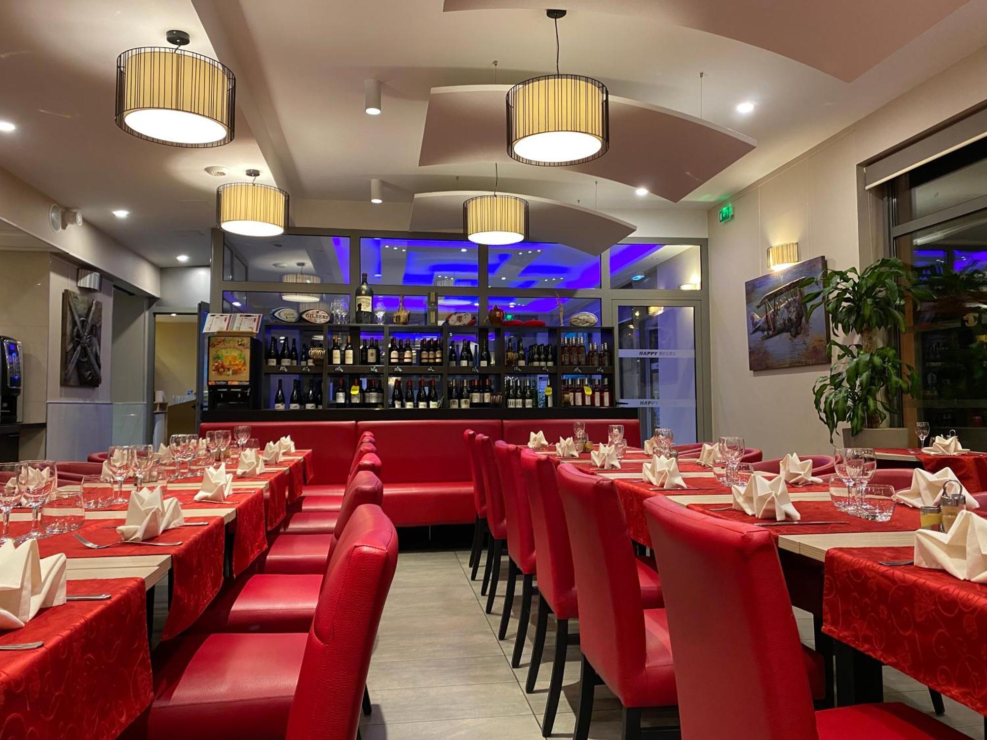 Brit Hotel Brive La Gaillarde - Restaurant La Limousine Malemort Экстерьер фото