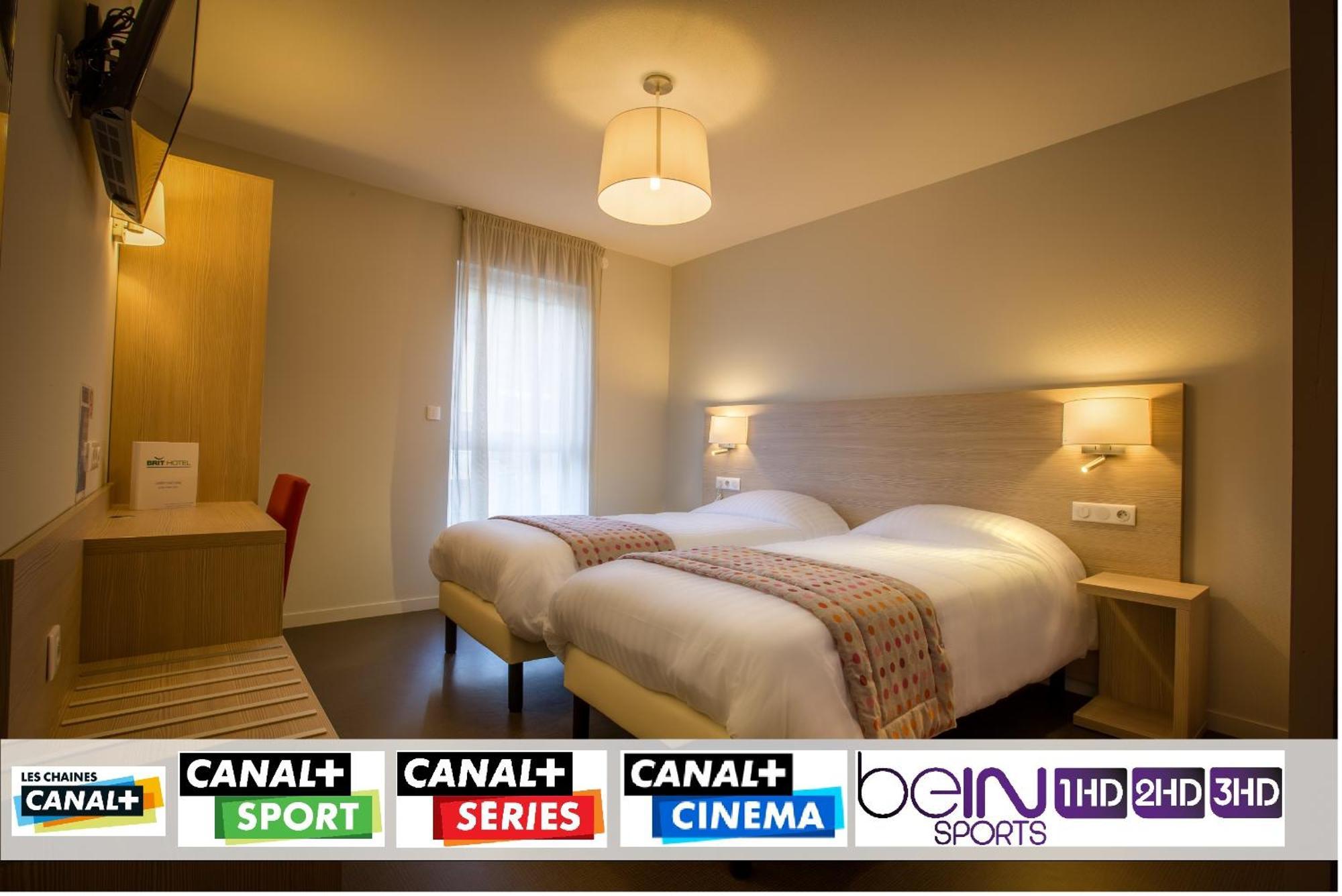 Brit Hotel Brive La Gaillarde - Restaurant La Limousine Malemort Экстерьер фото