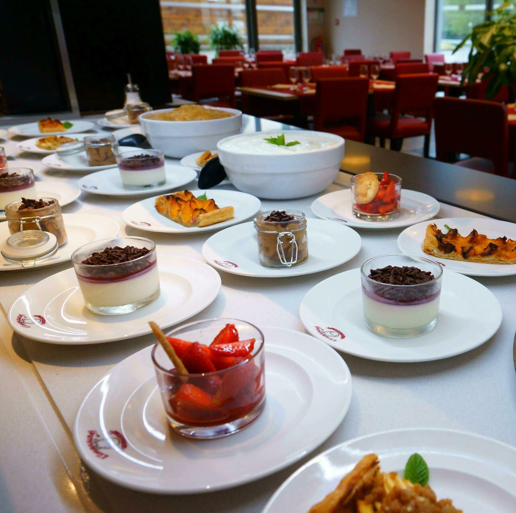 Brit Hotel Brive La Gaillarde - Restaurant La Limousine Malemort Экстерьер фото